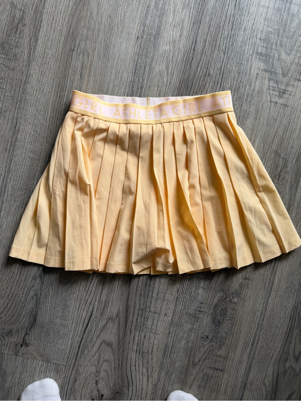 Athleta Light Yellow Pleated  Skirt
